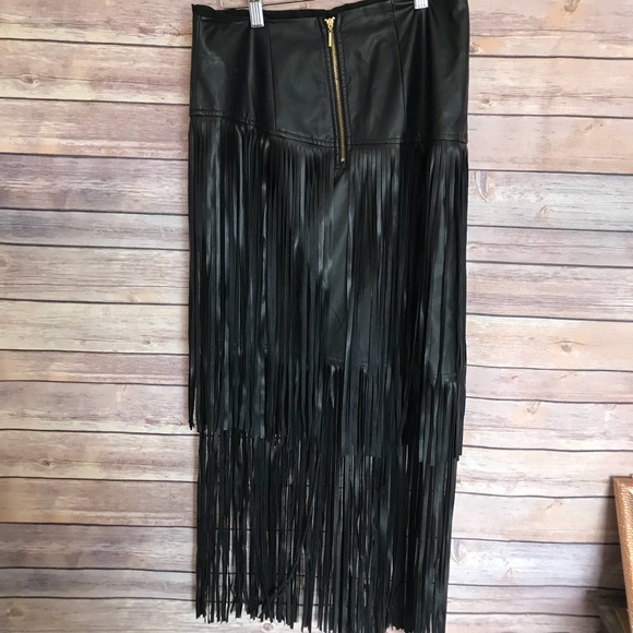 Kensie faux leather vegan black tassel fall skirt - Picture 7 of 7